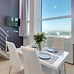 Panorama- The View Of By Elite Lejlighedshotel