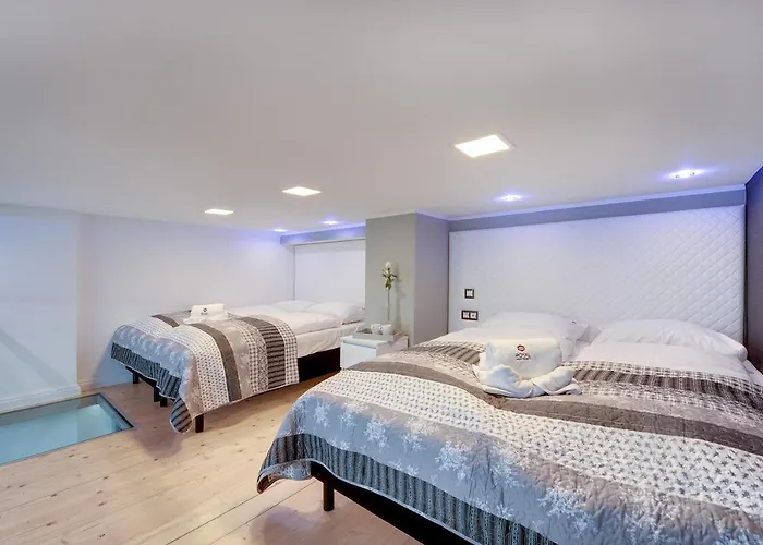 Panorama- The View Of By Elite Aparthotel