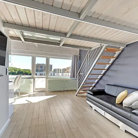 Aparthotel Panorama- The View Of By Elite