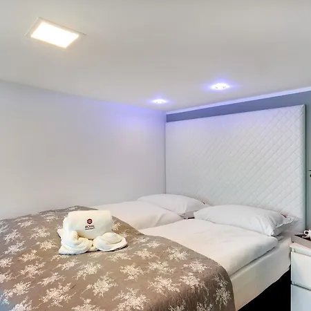 Aparthotel Panorama- The View Of By Elite