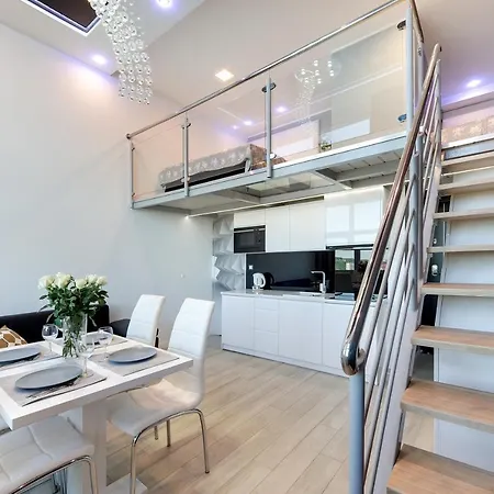 Aparthotel Panorama- The View Of By Elite