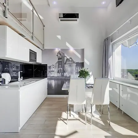 Panorama- The View Of By Elite Gdańsk