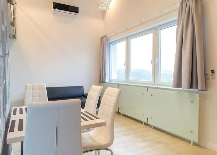 Aparthotel Panorama- The View Of By Elite