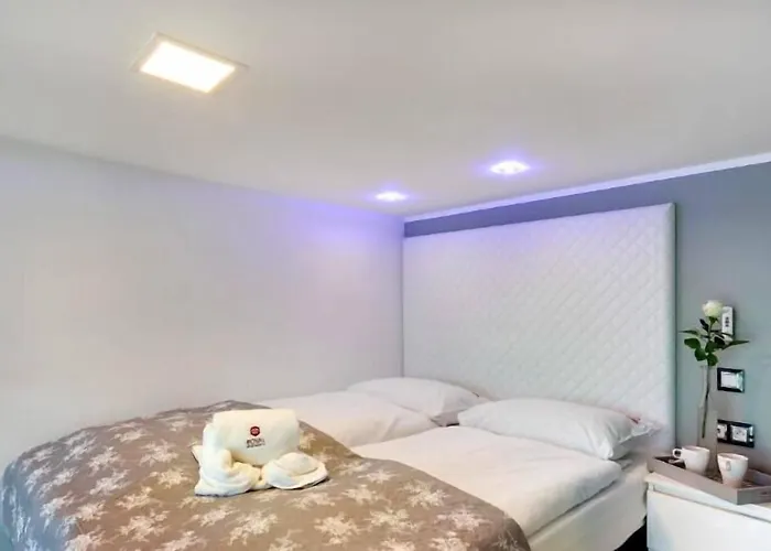 Apartmanhotel Panorama- The View Of By Elite